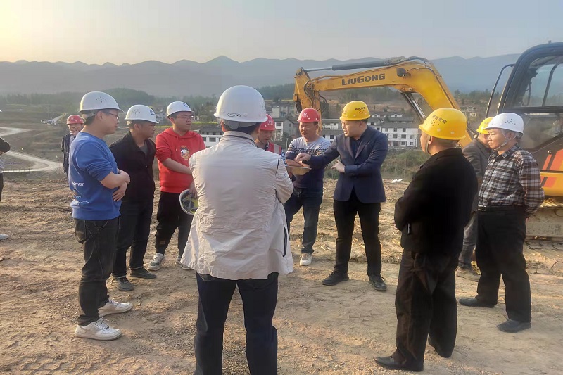 高清静调研广元·川陕甘高铁快运物流基地建设事情