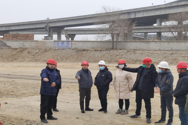 范文伟举行节前清静大检查