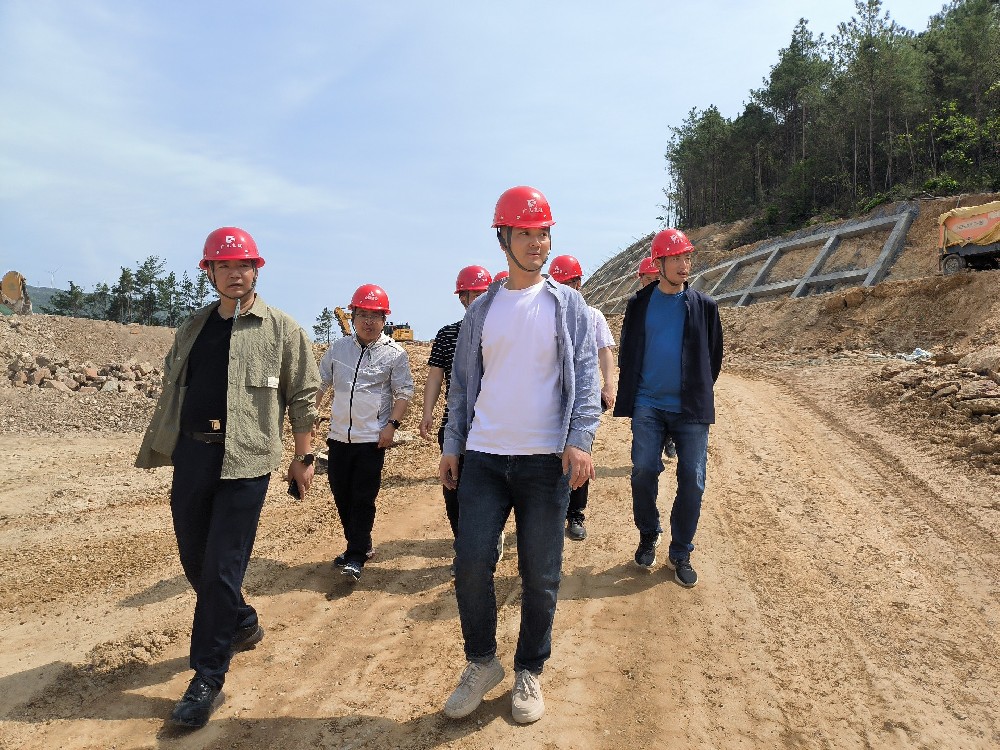 黎强带队开展五一节前清静检查