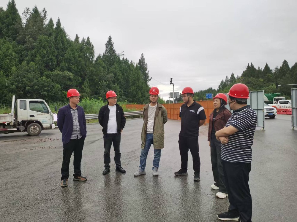 黎强带队开展国庆节前清静检查